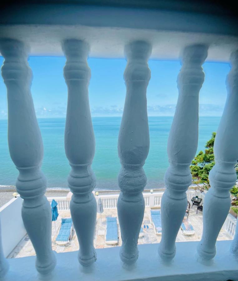 Hotel Tramonto Chakvi Bagian luar foto
