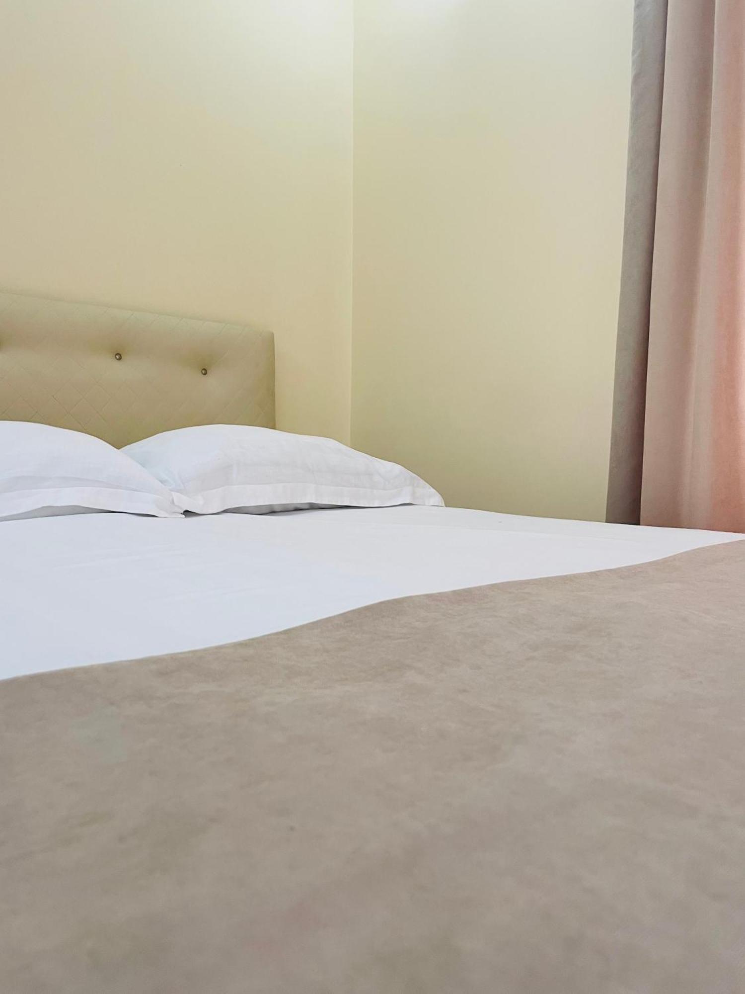 Hotel Tramonto Chakvi Ruang foto