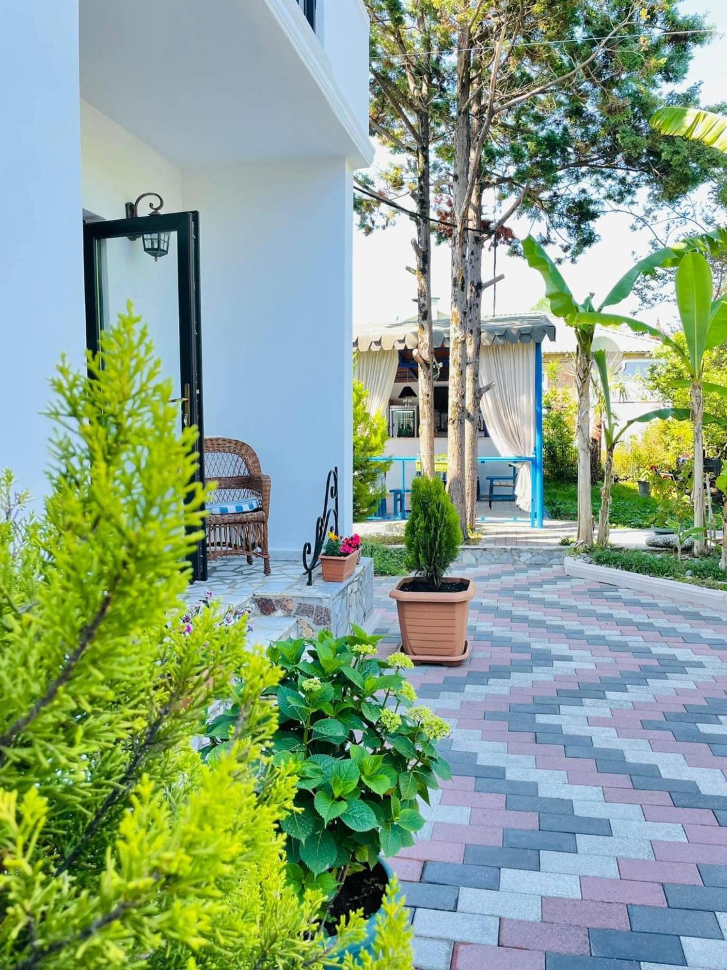 Hotel Tramonto Chakvi Bagian luar foto